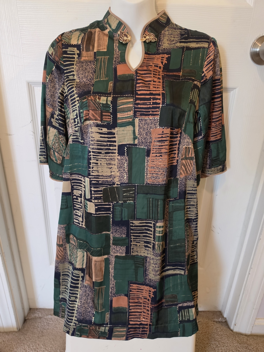 Green Patterned Mandarin Collar Women’s Dress Size XS